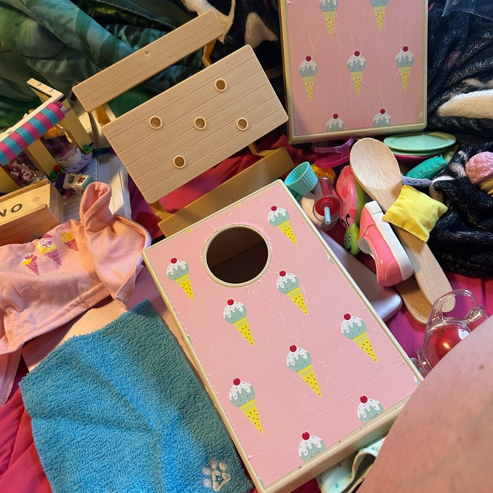Ice Cream Cone Design Kids Cornhole Set